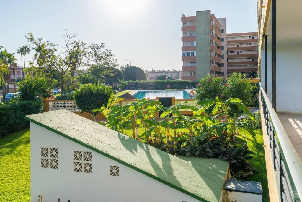 Apartamento Playamar Торремолінос Екстер'єр фото
